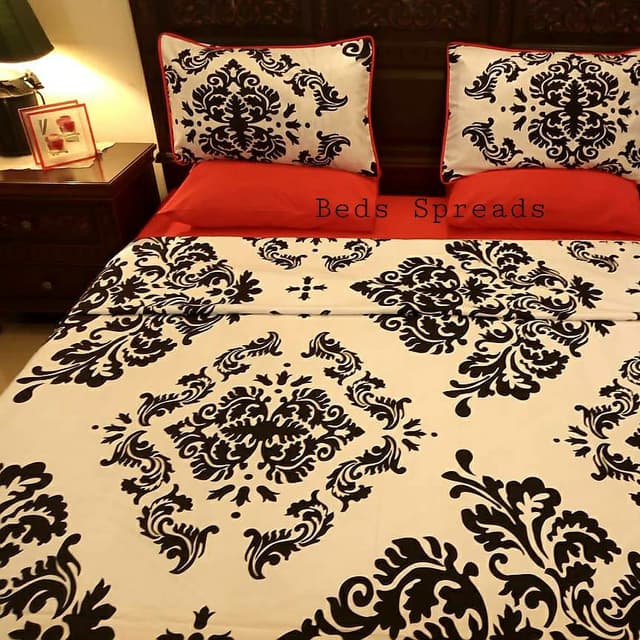 Valentine's Day Exclusive Abstract Comforter Set