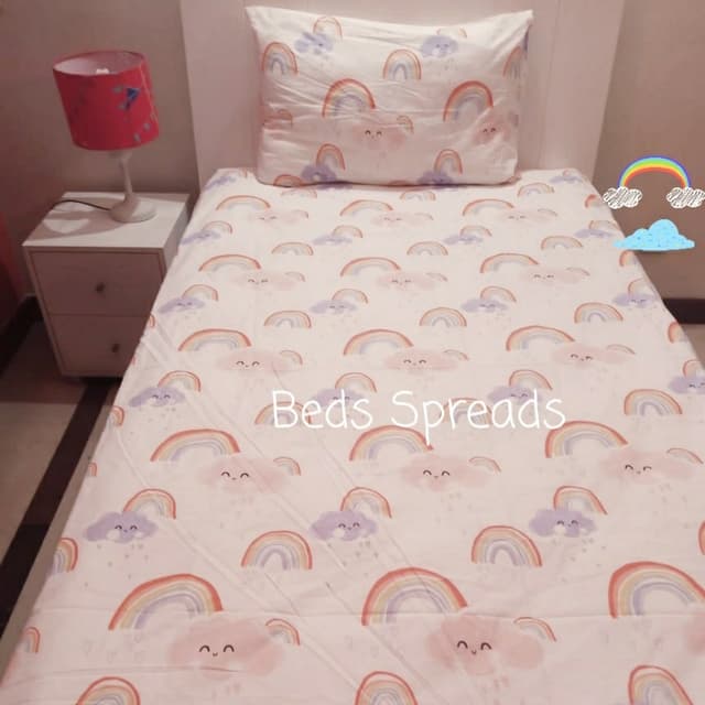 Clouds n rainbow single